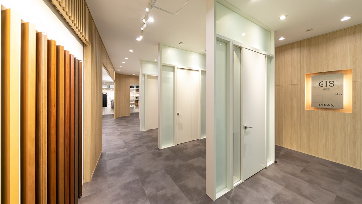 Exquisite sample doors in the Hou-Tech showroom at the company’s headquarters.