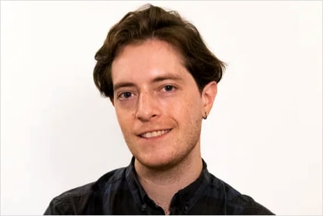 Headshot of Peter Godart