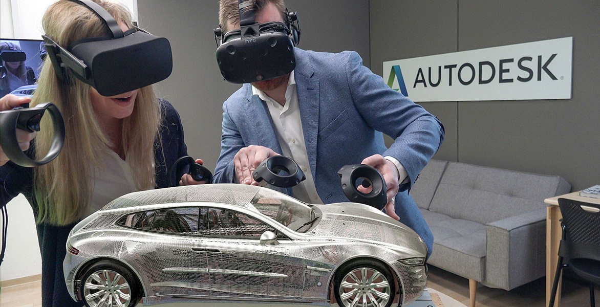 People view a model of a car using augmented reality in VR glasses.