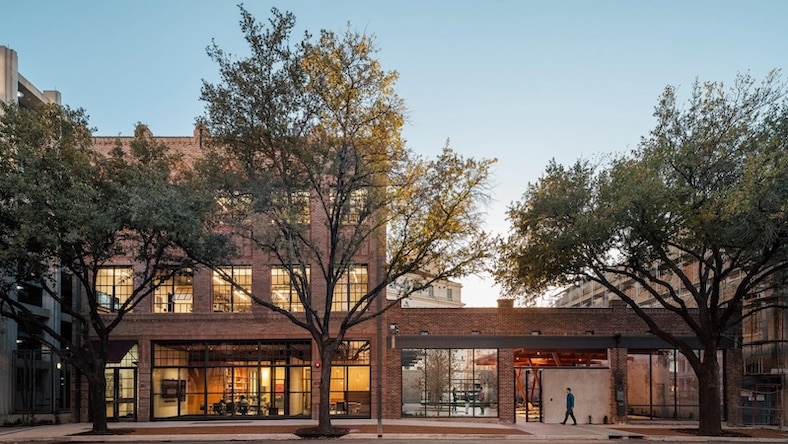 Exterior view of Lake|Flato’s 311 Third St headquarters
