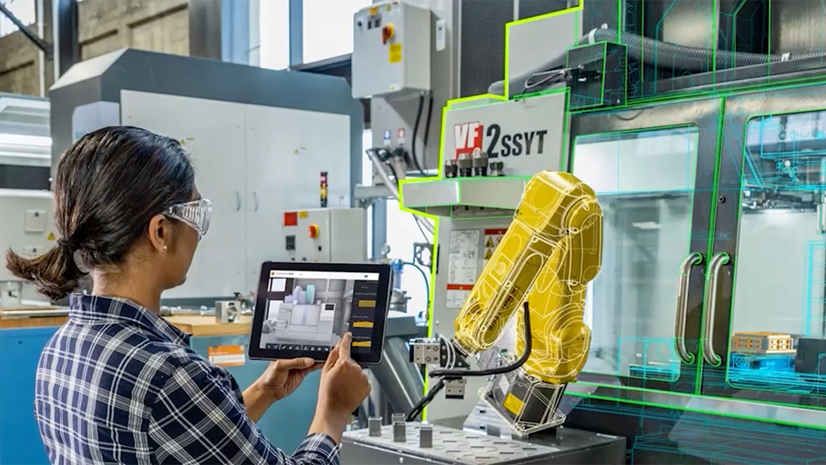 Derrek Cooper talking about connected data at Autodesk University