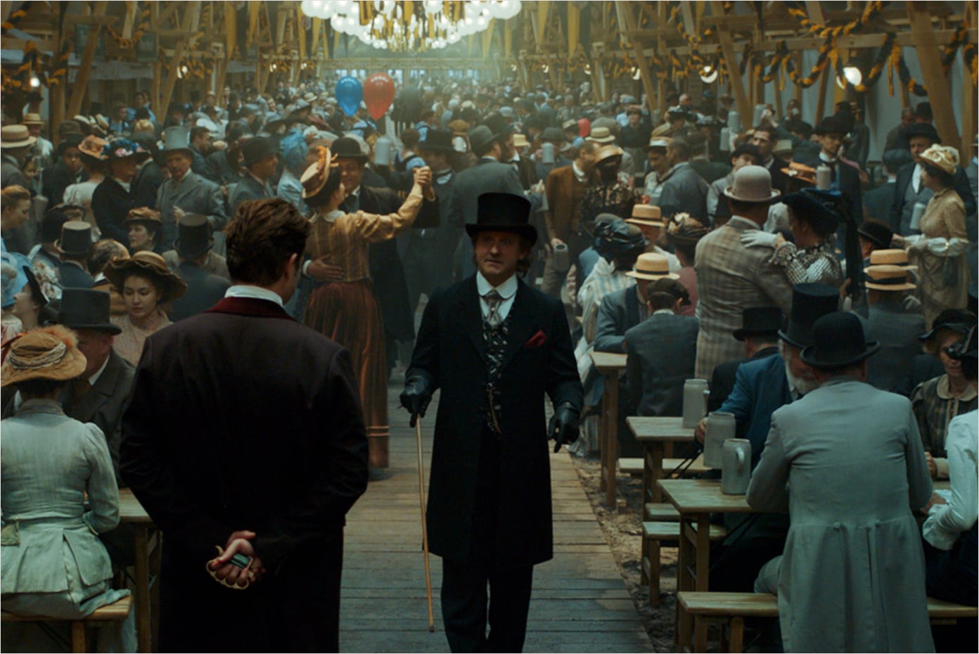 Crowded indoor eating area.