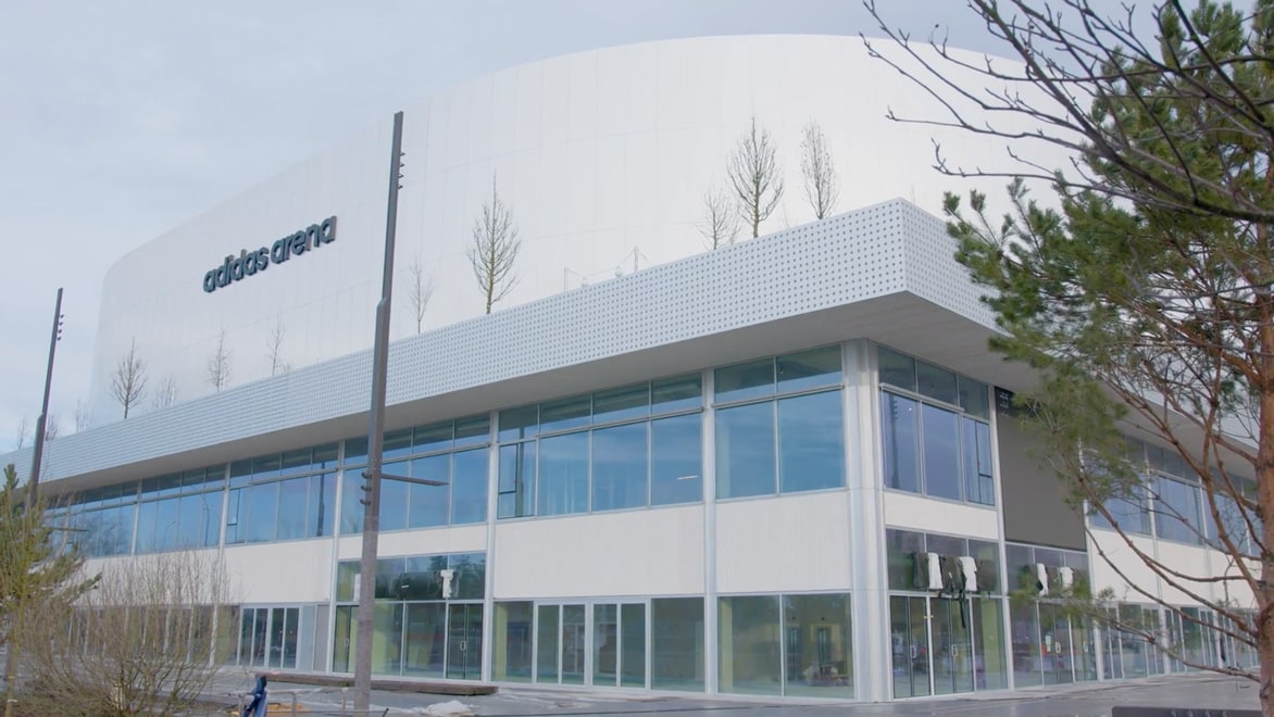 vue de l'adidas arena