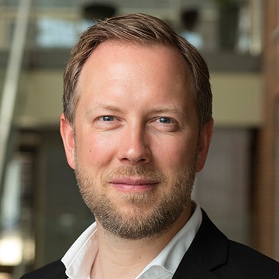 Headshot of Niels Treldal  