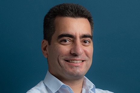 Headshot of Rafael Passos Valadares 