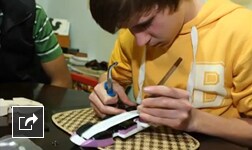 Video: F1 contest supports learning