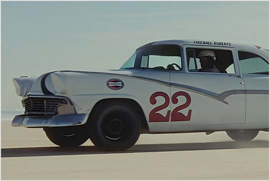 NASCAR 75 周年影片中的汽车比赛,使用 Autodesk Flame 完成