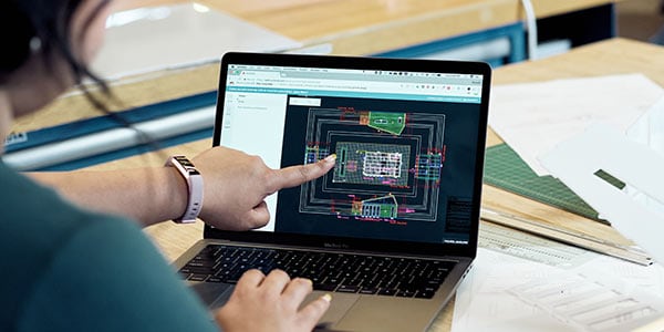 Architekten verwenden CAD-Zeichnungen