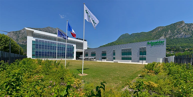 Image of Schneider Electric’s Technopole building