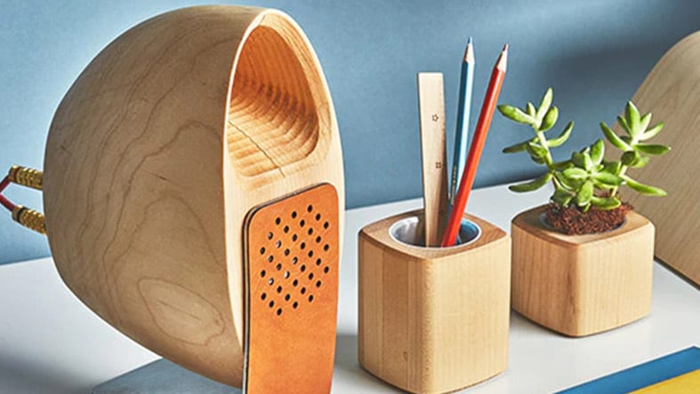  Grovemade's use of Fusion 360 to design and manufacture wooden speakers